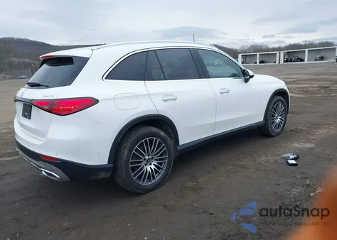 2023 Mercedes-Benz Glc 300 4Matic Suv from USA, damaged, VIN W1NKM4HBXPF029614